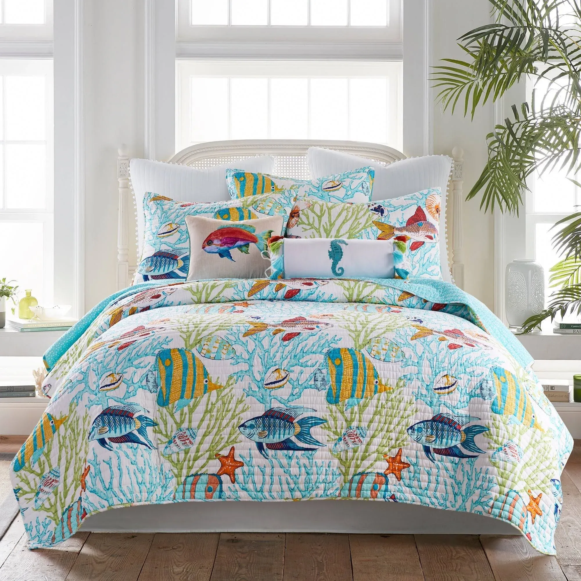 Levtex Home Beachwalk Quilt Set, Teal, Twin