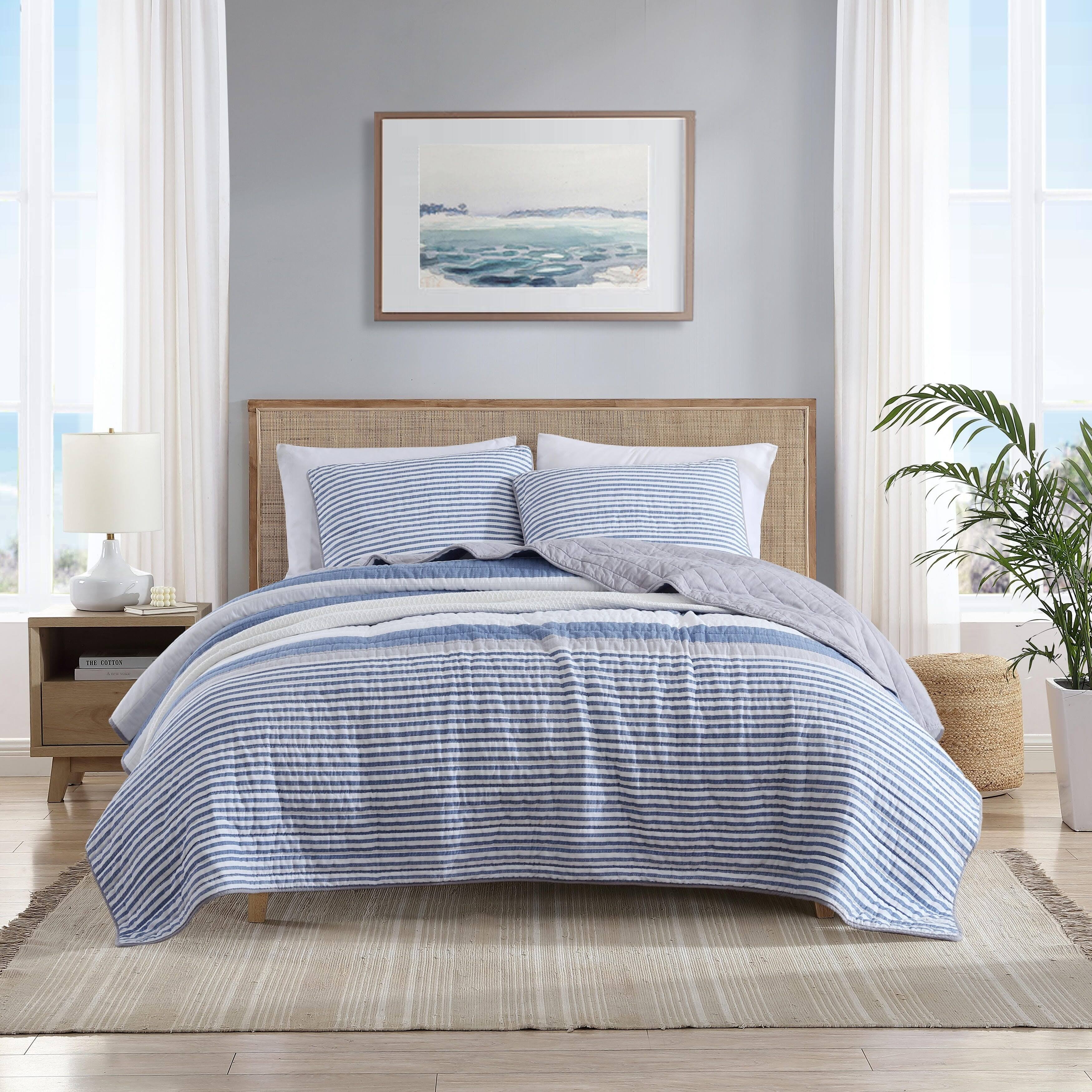 Nautica Fairwater Blue Twin Quilt &amp; Sham Set