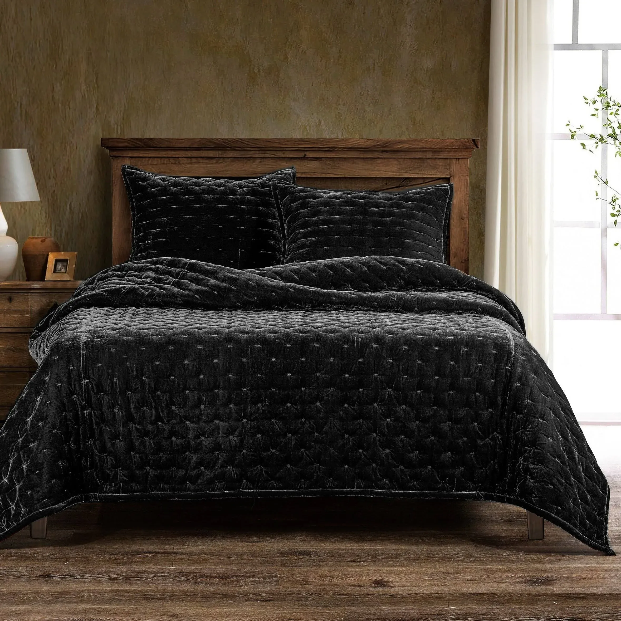 Stella Black Faux Silk Velvet Quilt Set