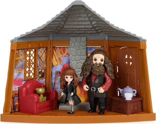 Wizarding World Harry Potter, Magical Minis Hagrid’s Hut Playset with 2 Figures