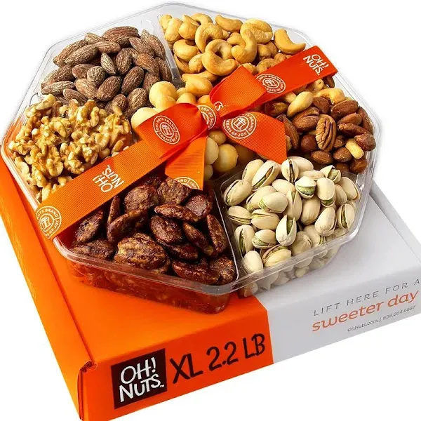 Oh! Nuts Christmas Gourmet Nut Gift Basket