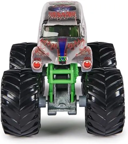 Monster Jam Truck GRAVE DIGGER 1:64 Series 34 RARE 2023 Legacy Trucks