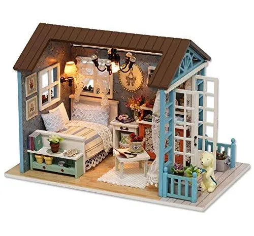 TuKIIE DIY Miniature Dollhouse Kit