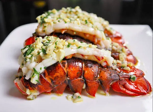 Fresh Maine Lobster Tails (Set of 4)