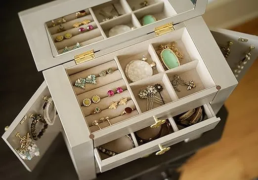  Emma Jewelry Organization Storage Chest White