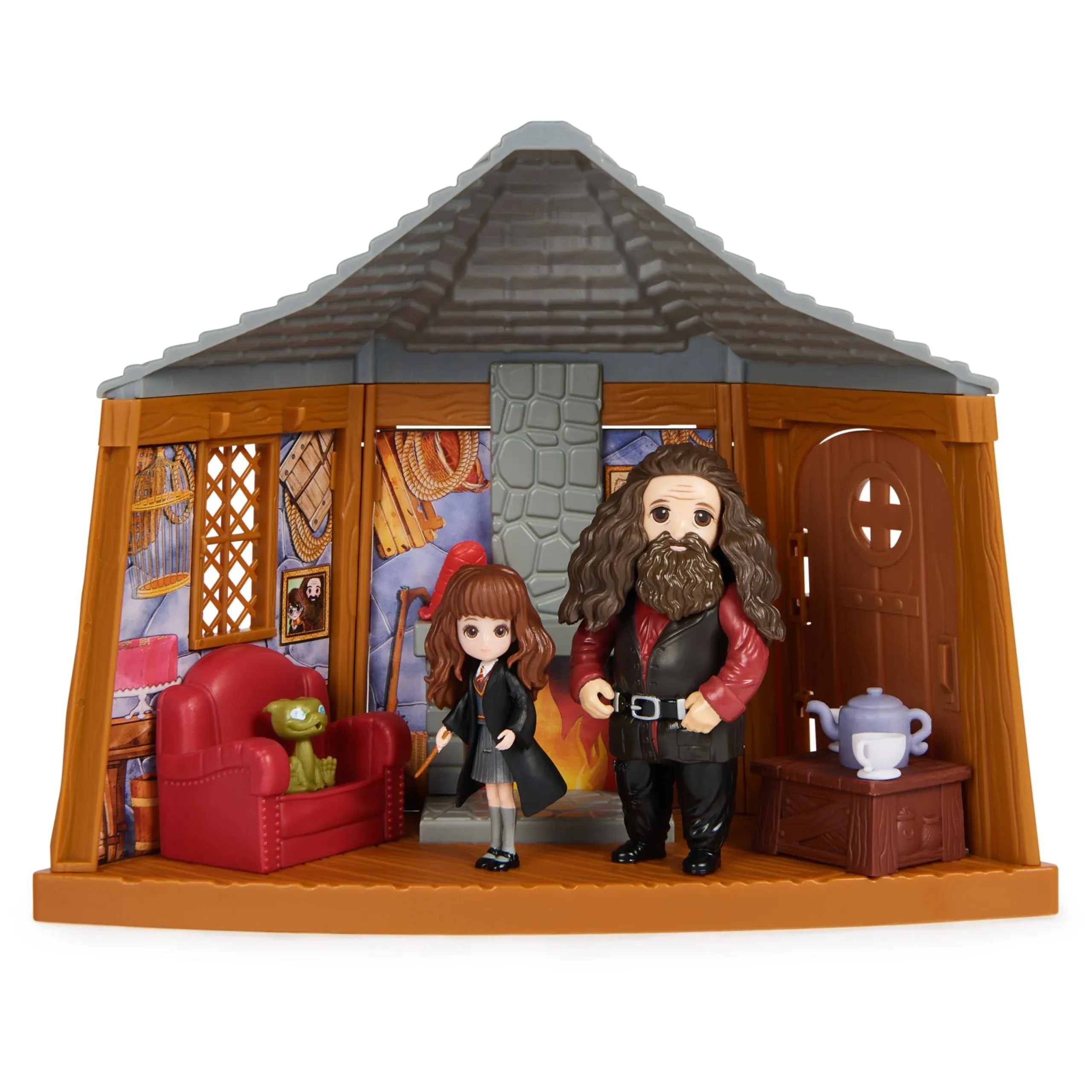 Harry Potter, Magical Minis Hagrid’s Hut Playset with 2 Figures and 9 Doll Ac...