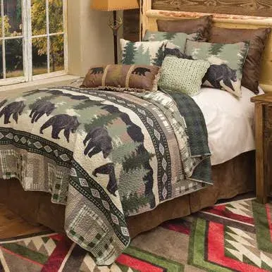 Black Forest Décor Black Bear Log Cabin Quilt Bed Set – King Size Rustic Comforter with Wildlife and Cabin Theme