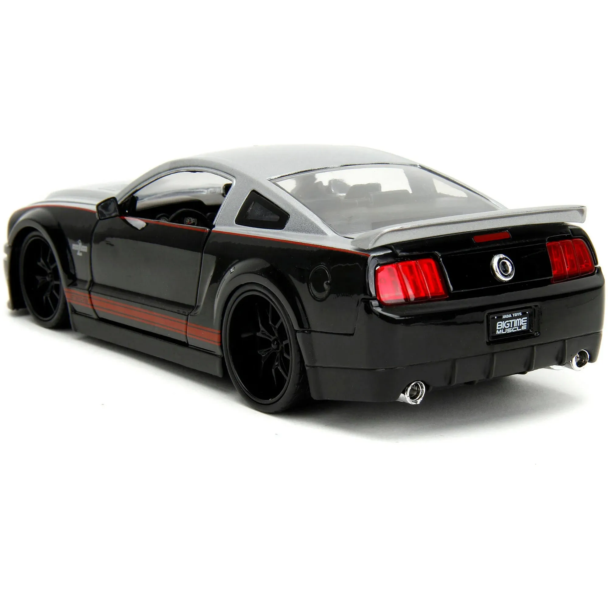 Big Time Muscle 1:24 2008 Ford Shelby GT-500KR