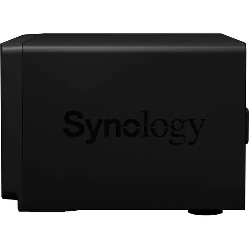 Synology DiskStation NAS DS1821+