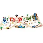 KidKraft Wooden Farm Train Set with 75 Pieces Included, Children's Toy Vehicle Playset